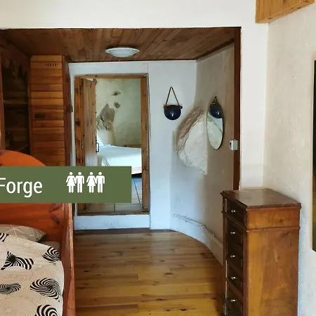 Pyrenees Mon Holiday home *