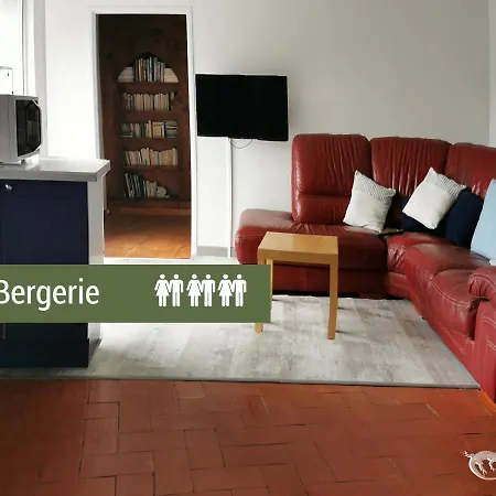 Pyrenees Mon 別荘 *