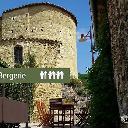 Pyrenees Mon Holiday home *